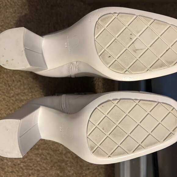 Chanel Ankle Boots with Logo Chain - Picture 8 of 8